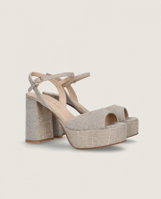 Ruth Ruth in Mascaro
