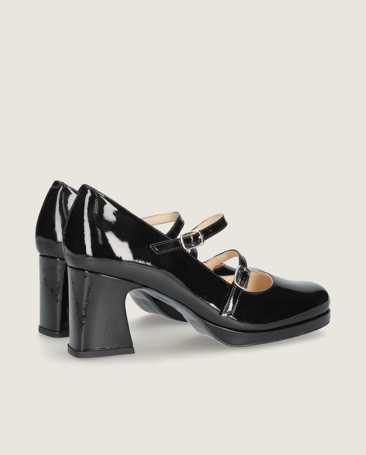 Talia Talia in Mascaro