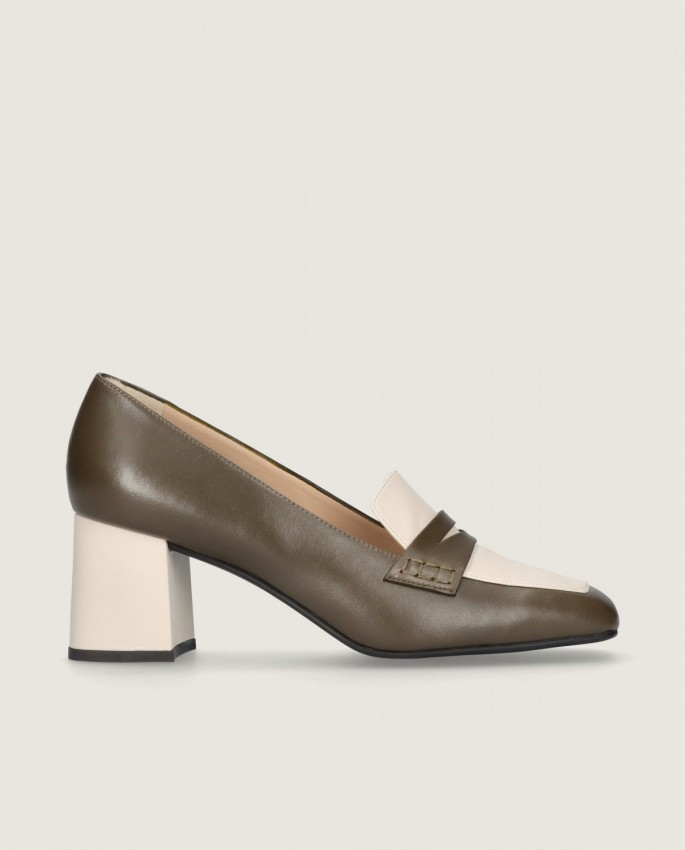 Anuk in Mascaro