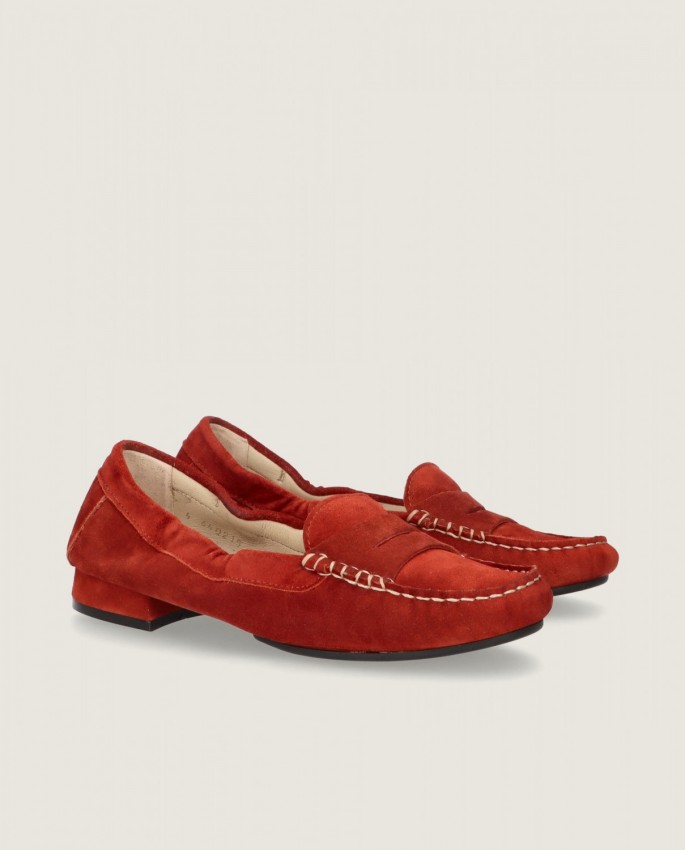 Henrietta Henrietta in Mascaro