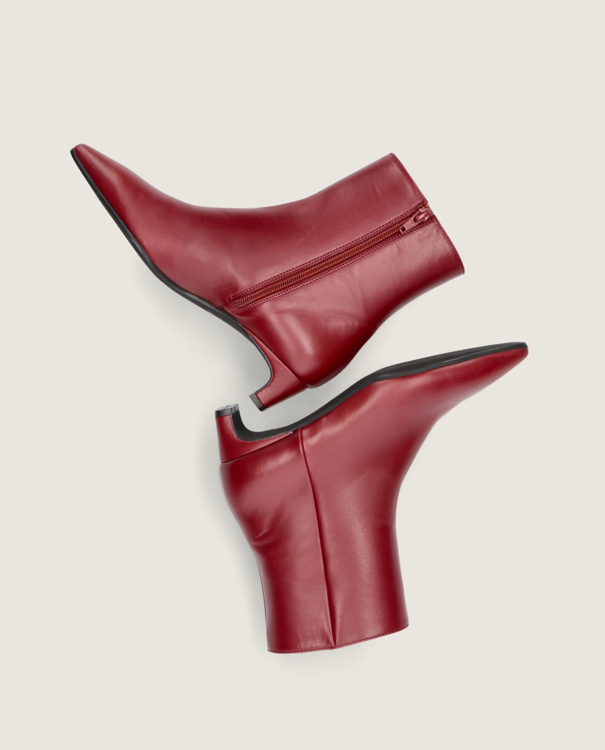 Greta Greta in Mascaro