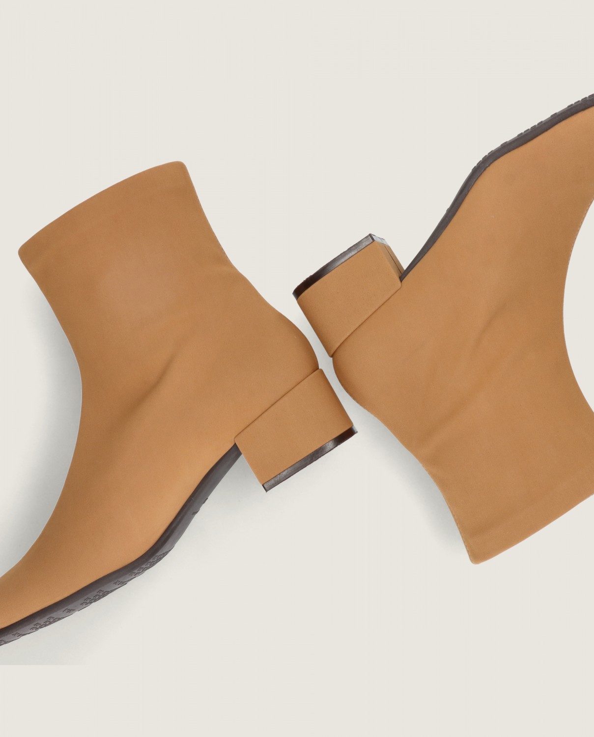 Milan Mascaró Milan Mascaró