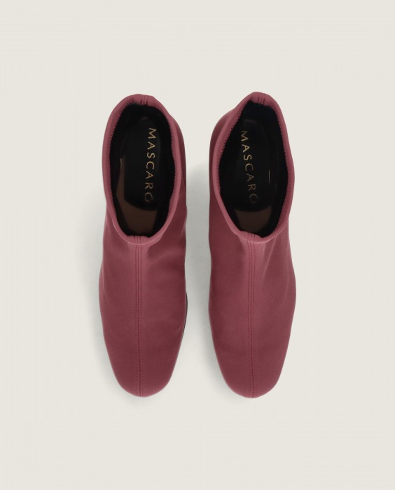 Milan Mascaró in Mascaro