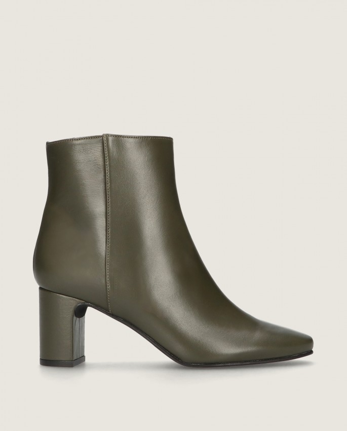 Freja in Mascaro