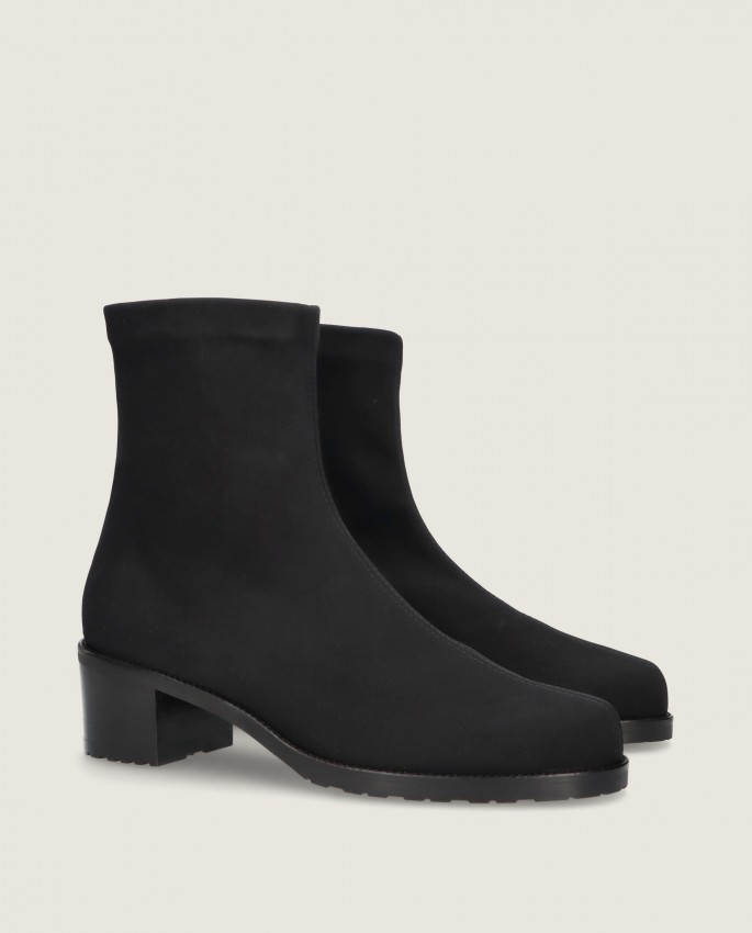 Claudette Claudette na Mascaro