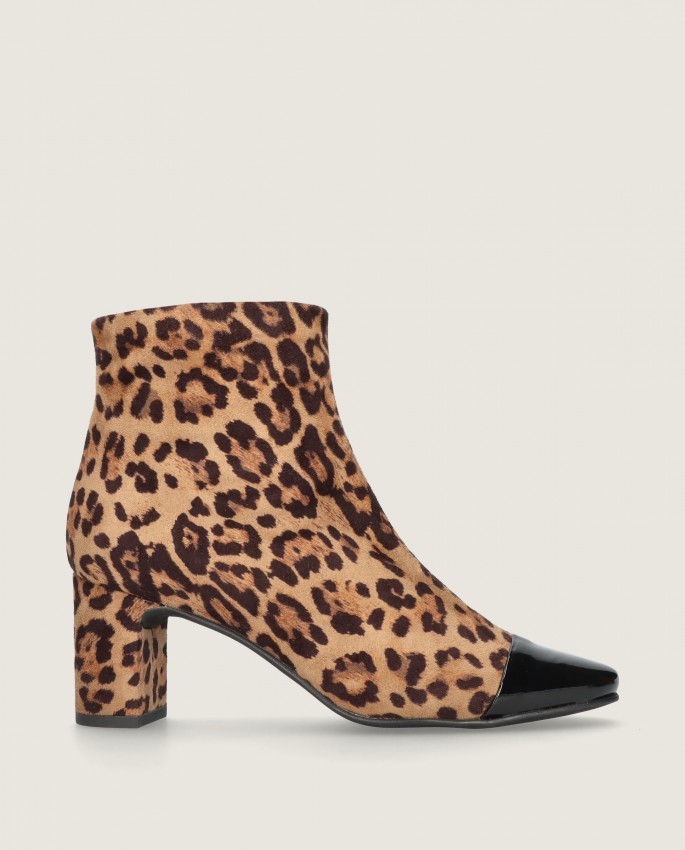 Freja in Mascaro