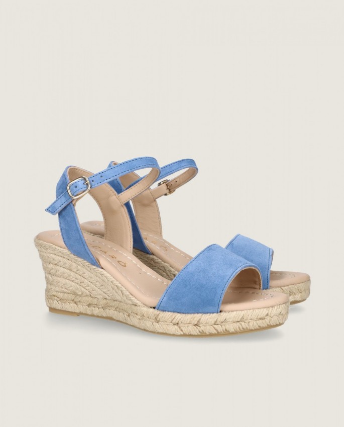 Deborah Deborah in Mascaro