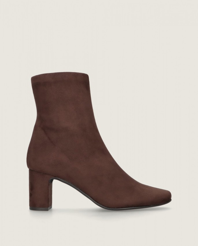 Freja in Mascaro