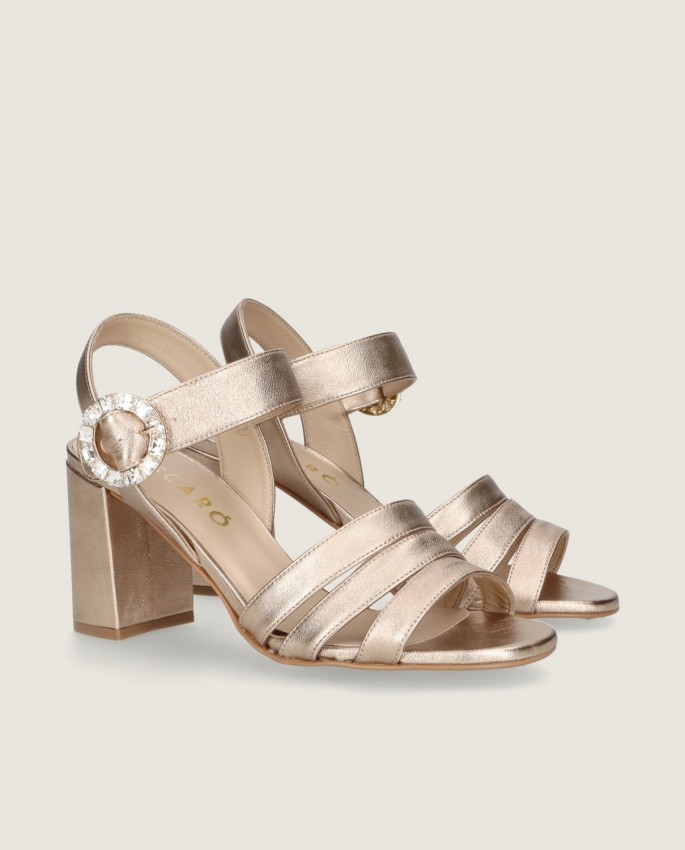Ruth Ruth in Mascaro
