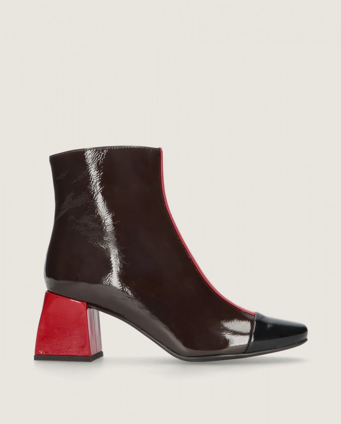 Freja in Mascaro