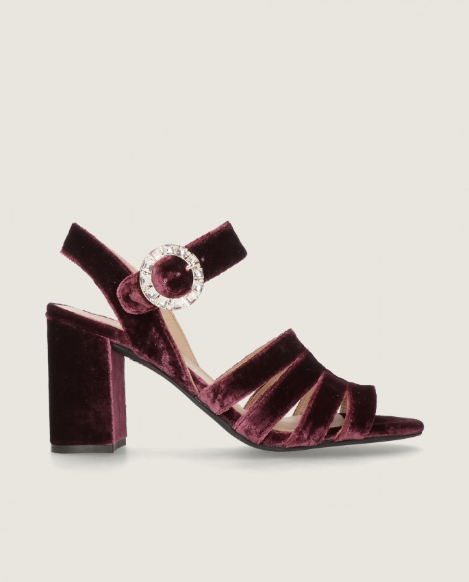 Ruth in Mascaro