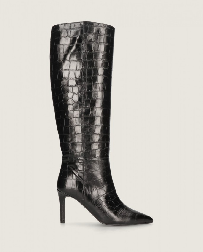 Renata in Mascaro
