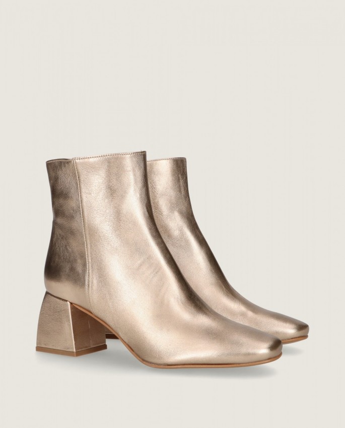 Freja Freja in Mascaro