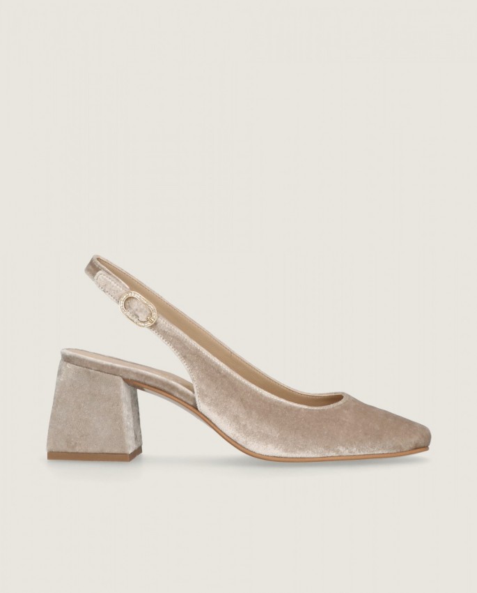 Freja in Mascaro